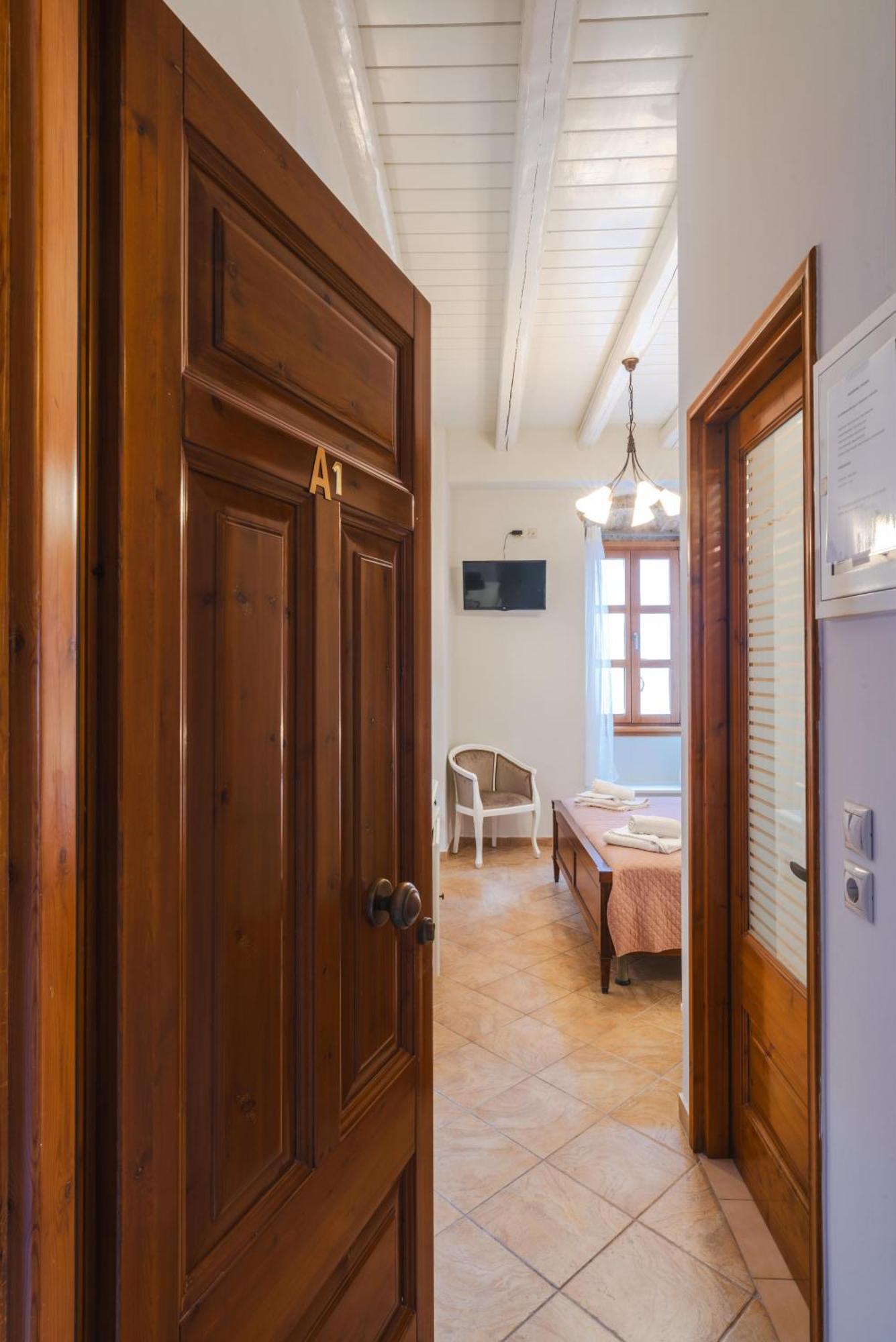 Authentic Suites In Fiscardo Fiskardo Exterior photo